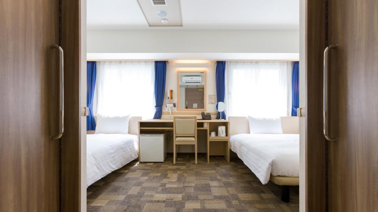 Toyoko Inn Iwakuni Eki Nishi Guchi ภายนอก รูปภาพ
